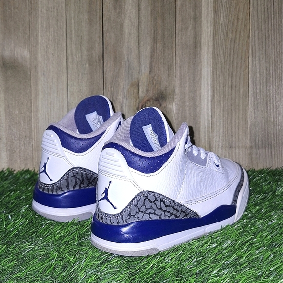 AIR JORDAN 3 RETRO PS "MIDNIGHT NAVY" 2024 (Kid's Size 12C) - Picture 13 of 16